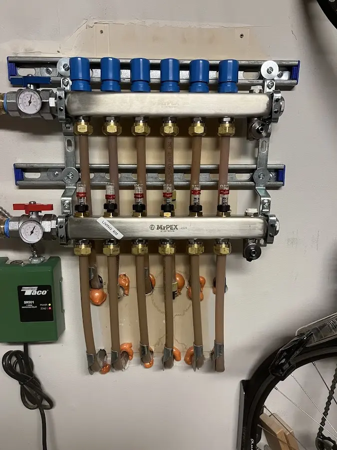 Plumber performing Leak Detection at a residential property in Thonotosassa